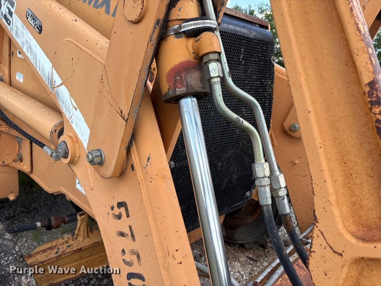 image for item EM0564 2005 Case 570MXT landscape tractor