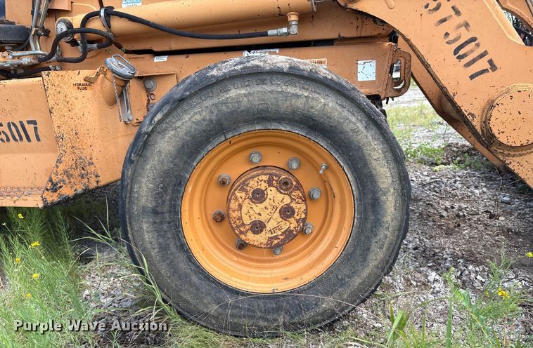 image for item EM0564 2005 Case 570MXT landscape tractor