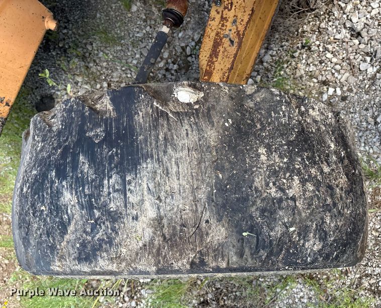 image for item EM0564 2005 Case 570MXT landscape tractor