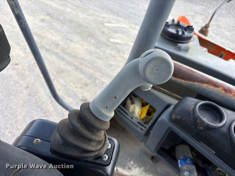 image for item EM0566 2016 Hamm HD+120i double drum vibratory roller