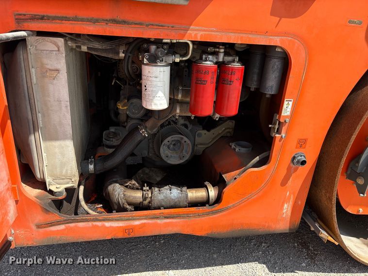 image for item EM0566 2016 Hamm HD+120i double drum vibratory roller