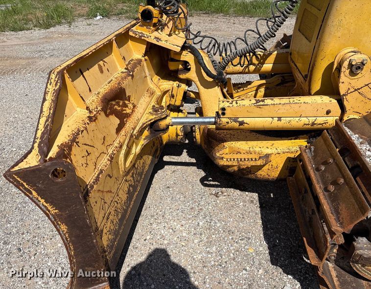 image for item EM0567 2013 Komatsu D51EX dozer