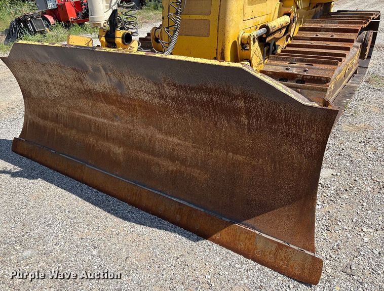 image for item EM0567 2013 Komatsu D51EX dozer