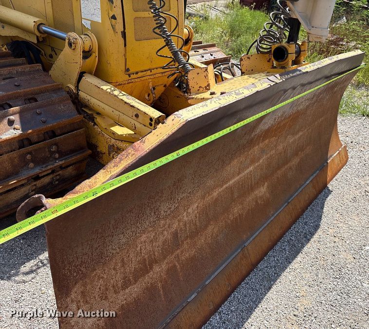 image for item EM0567 2013 Komatsu D51EX dozer