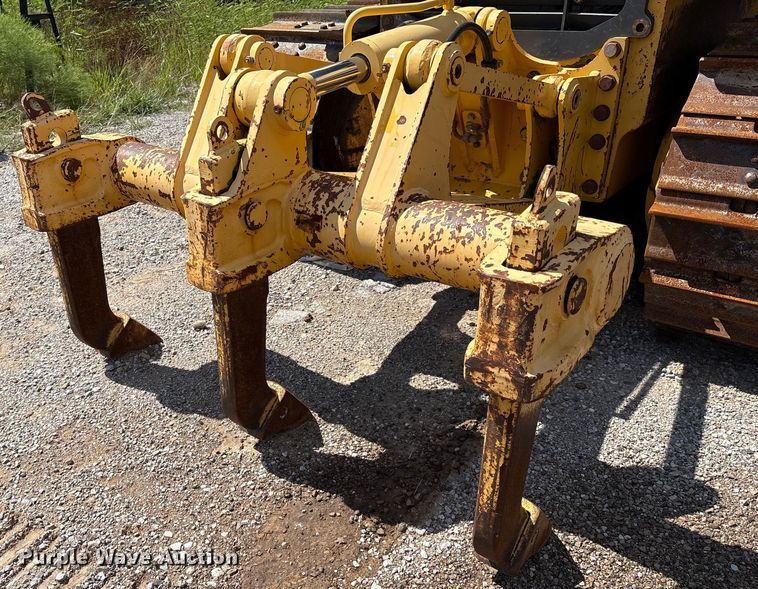 image for item EM0567 2013 Komatsu D51EX dozer