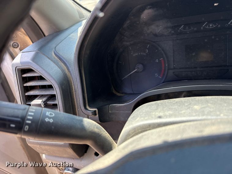 image for item EM0568 2019 Ford F250 Super Duty Crew Cab pickup truck