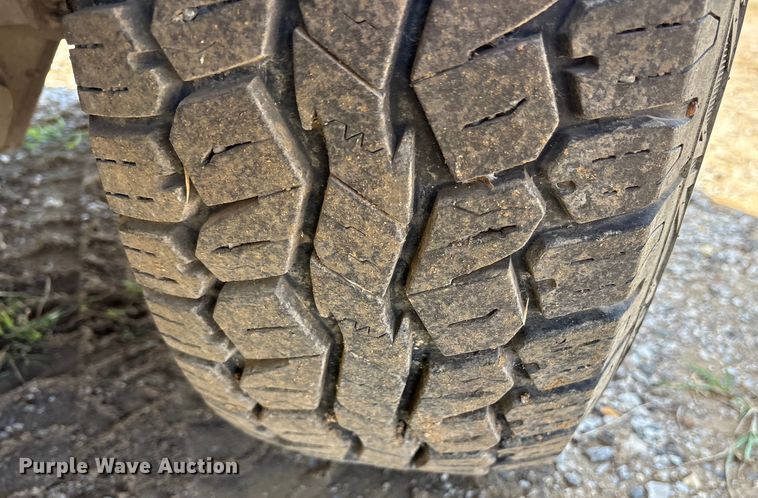 image for item EM0568 2019 Ford F250 Super Duty Crew Cab pickup truck