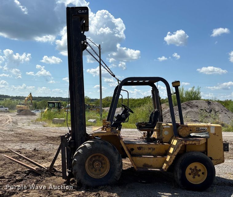 image for item EM0570 Caterpillar R80 forklift