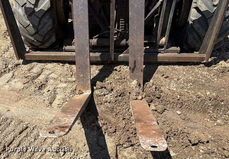 image for item EM0570 Caterpillar R80 forklift