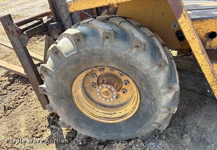 image for item EM0570 Caterpillar R80 forklift