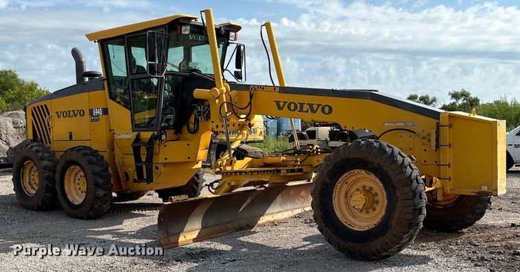 image for item EM0571 2007 Volvo G940 motor grader