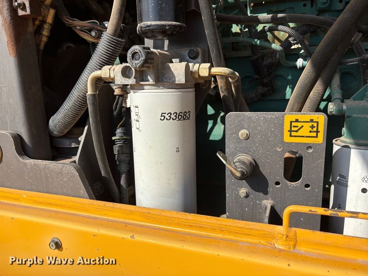 image for item EM0571 2007 Volvo G940 motor grader