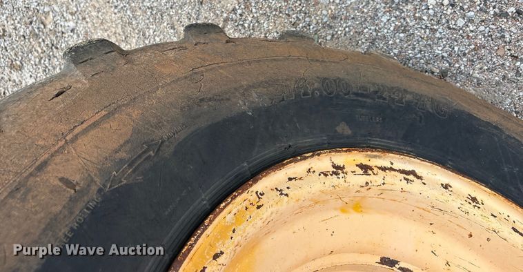 image for item EM0571 2007 Volvo G940 motor grader