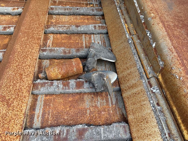 image for item EM0572 2019 Caterpillar AP 1055F paver