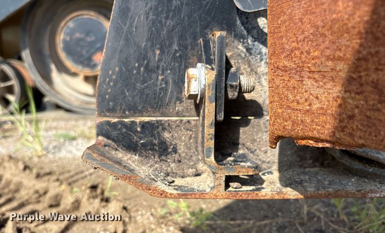 image for item EM0572 2019 Caterpillar AP 1055F paver