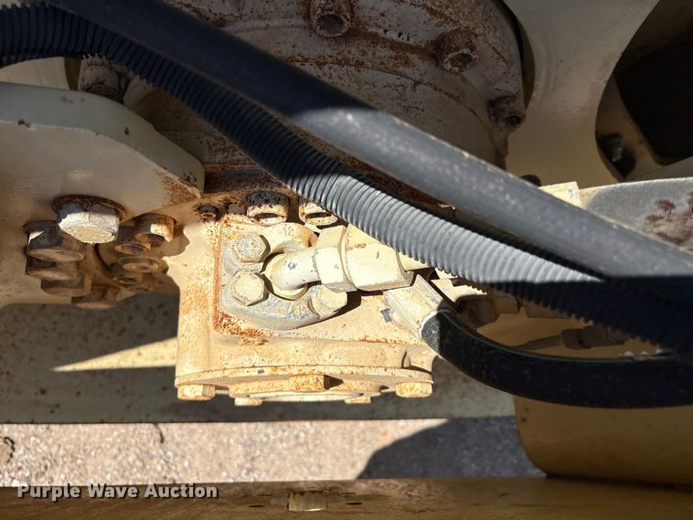 image for item EM0573 Ingersoll Rand DD118HF double drum vibratory roller