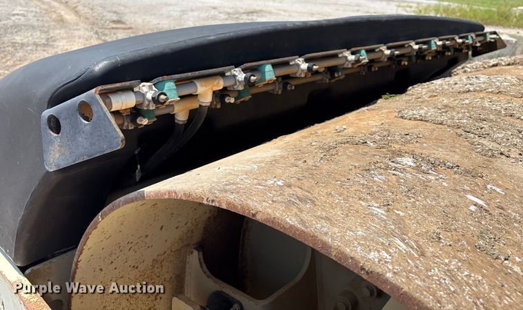 image for item EM0573 Ingersoll Rand DD118HF double drum vibratory roller