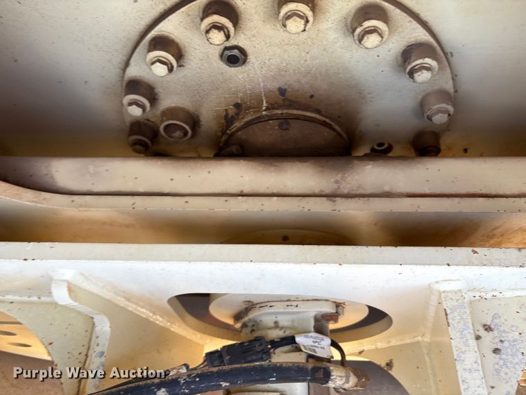 image for item EM0573 Ingersoll Rand DD118HF double drum vibratory roller