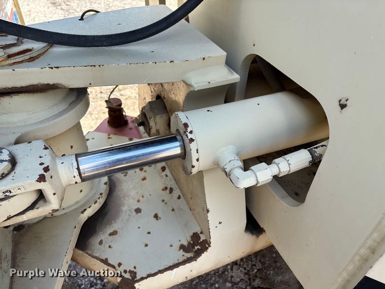 image for item EM0573 Ingersoll Rand DD118HF double drum vibratory roller