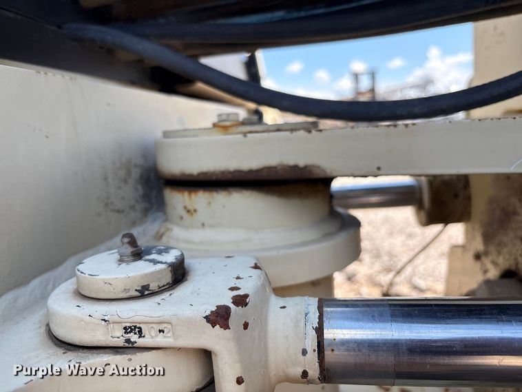 image for item EM0573 Ingersoll Rand DD118HF double drum vibratory roller