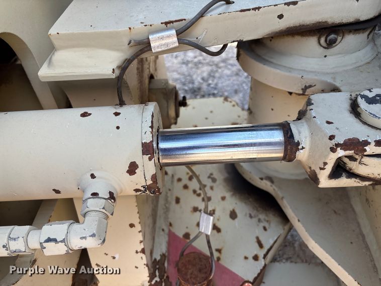 image for item EM0573 Ingersoll Rand DD118HF double drum vibratory roller