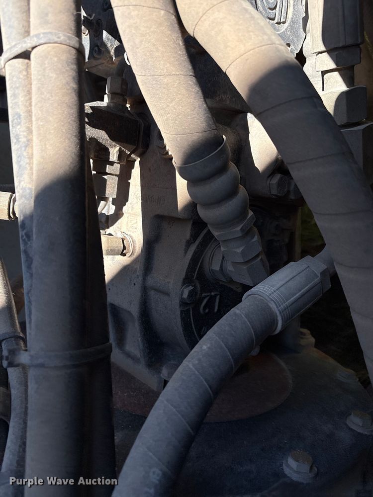 image for item EM0573 Ingersoll Rand DD118HF double drum vibratory roller