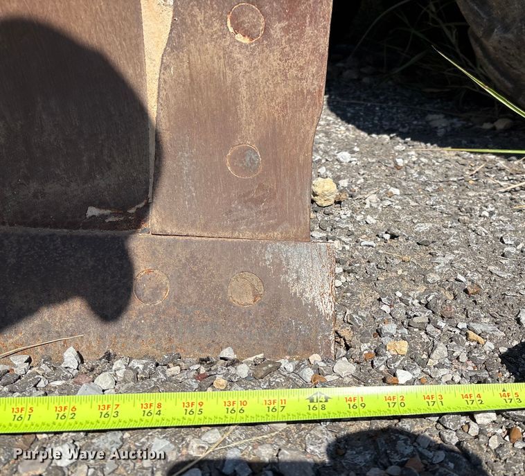 image for item EM0574 2019 Komatsu GD655-7 motor grader