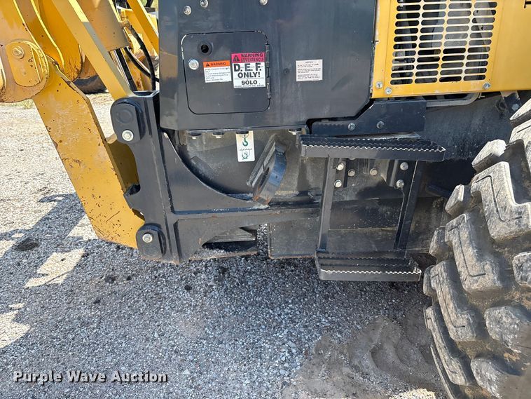 image for item EM0574 2019 Komatsu GD655-7 motor grader