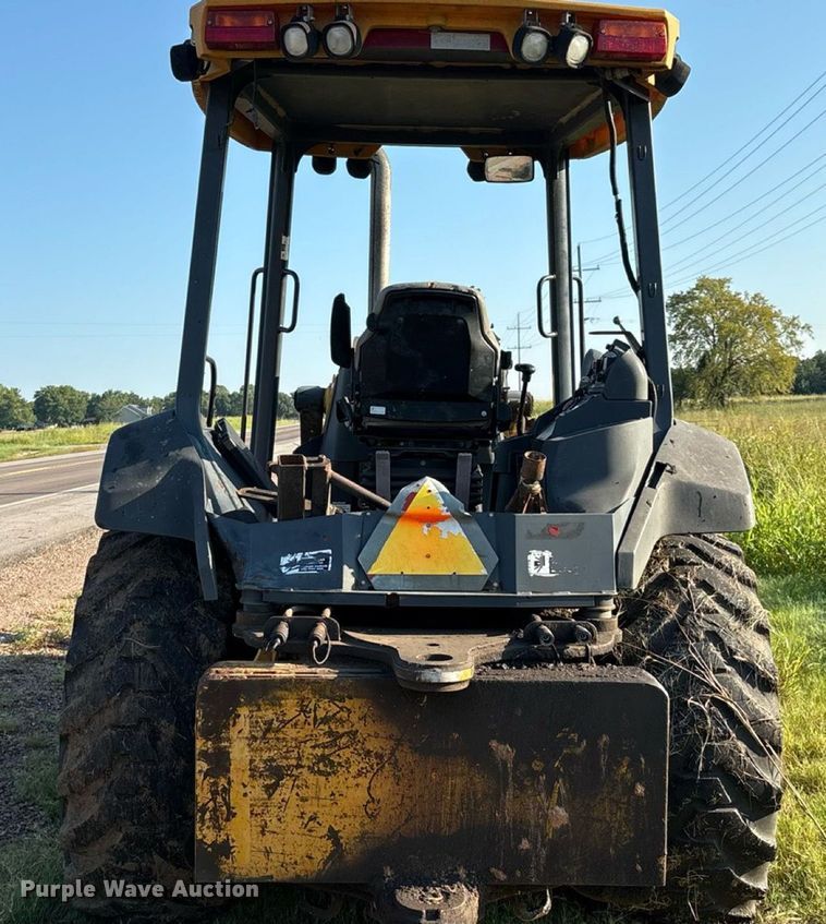 RETROEXCAVADORA 2009 JOHN DEERE 710J