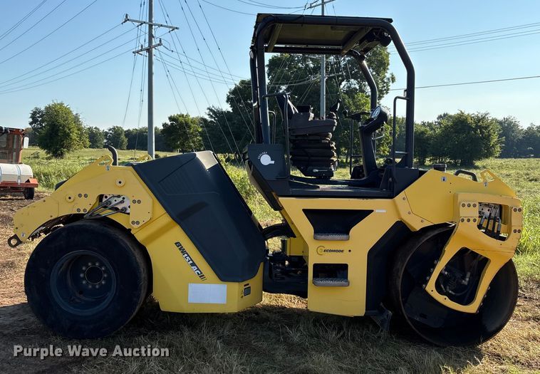 image for item EM0576 2016 Bomag BW151AC-5 combination roller