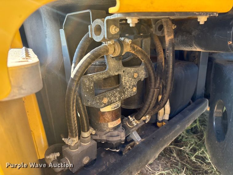 image for item EM0576 2016 Bomag BW151AC-5 combination roller