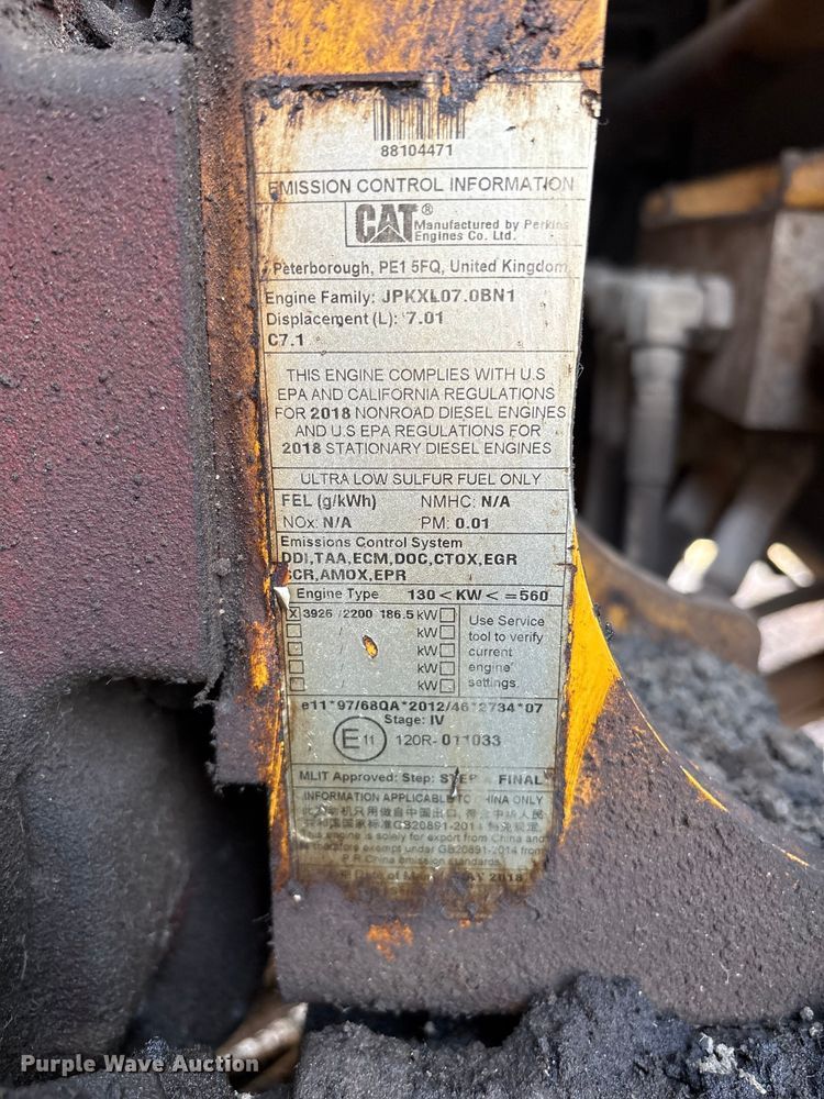 image for item EM0577 Weiler E1250B material transfer vehicle