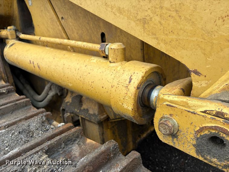 image for item EM2205 2004 Caterpillar  963C track loader