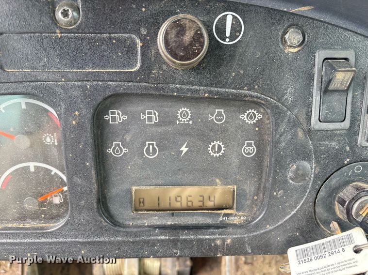 image for item EM2205 2004 Caterpillar  963C track loader