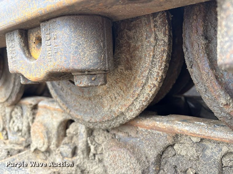 image for item EM2205 2004 Caterpillar  963C track loader