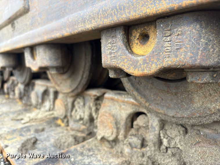 image for item EM2205 2004 Caterpillar  963C track loader