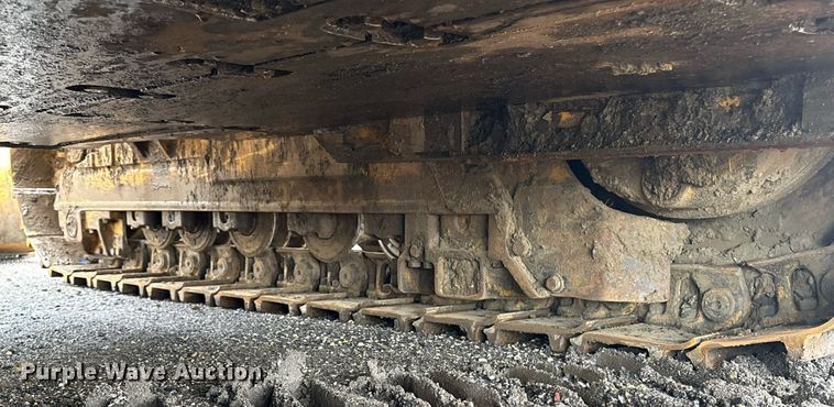 image for item EM2205 2004 Caterpillar  963C track loader