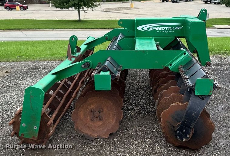 image for item EM2207 K-Line 2900 Speedtiller vertical tillage