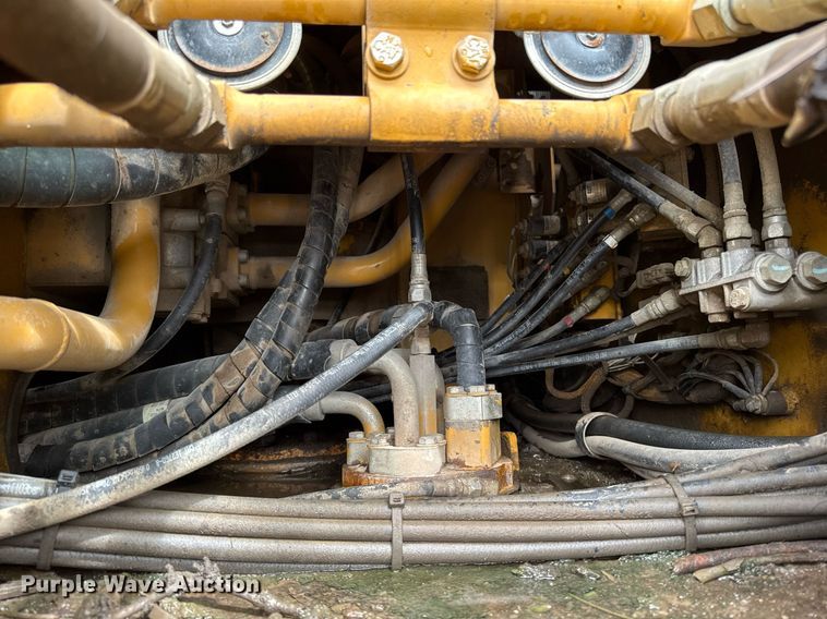 image for item EM2209 2014 Caterpillar 328D LCR excavator