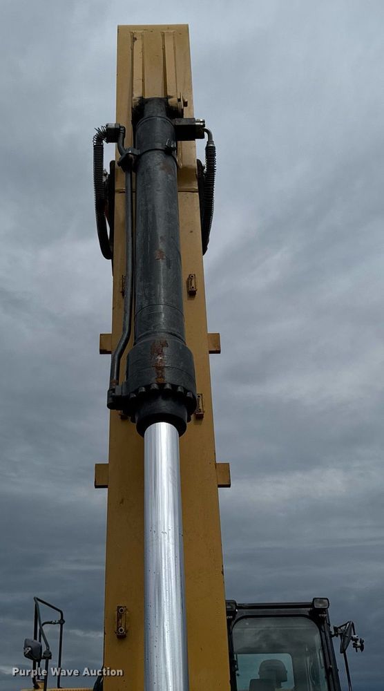 image for item EM2209 2014 Caterpillar 328D LCR excavator