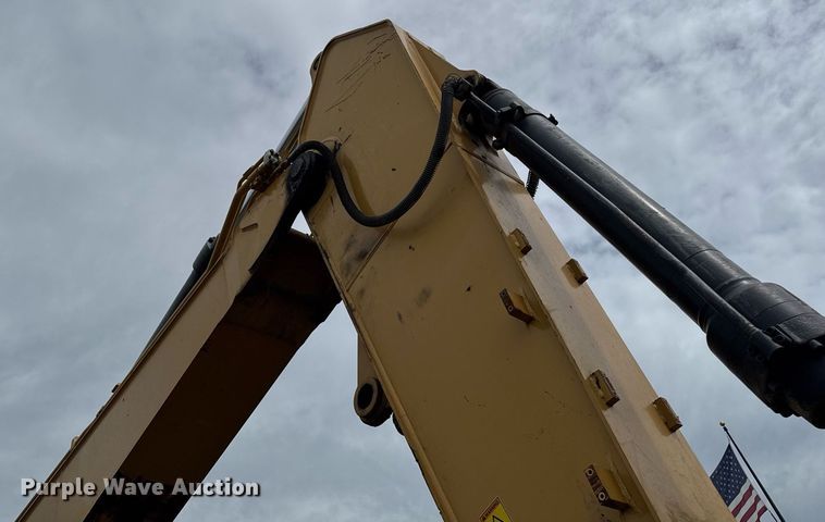 image for item EM2209 2014 Caterpillar 328D LCR excavator