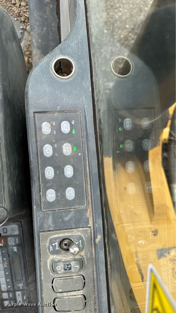 image for item EM2209 2014 Caterpillar 328D LCR excavator