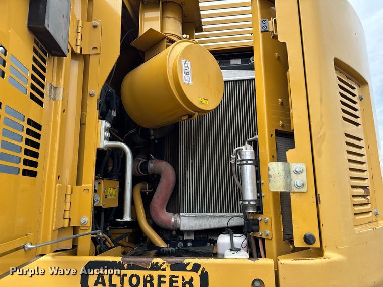 image for item EM2209 2014 Caterpillar 328D LCR excavator