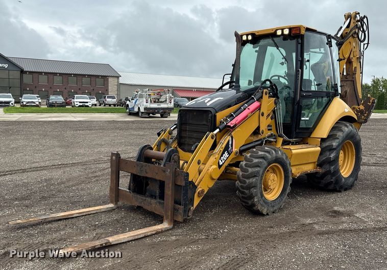 RETROEXCAVADORA 2010 CATERPILLAR 420E