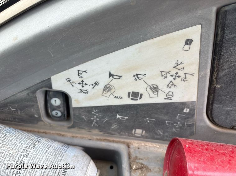 image for item EM2210 2010 Caterpillar 420E backhoe