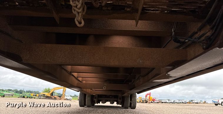 image for item EM2211 1999 Dynaweld drop deck equipment trailer