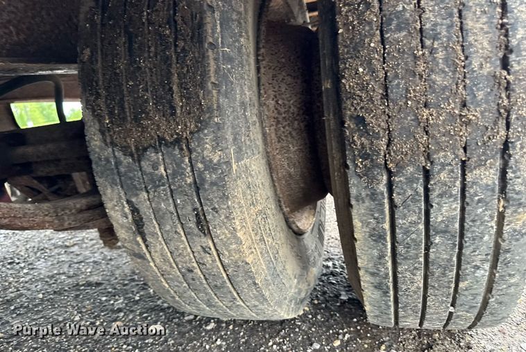 image for item EM2211 1999 Dynaweld drop deck equipment trailer