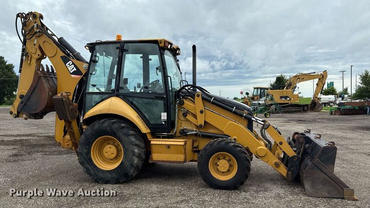 RETROEXCAVADORA 2010 CATERPILLAR 420E
