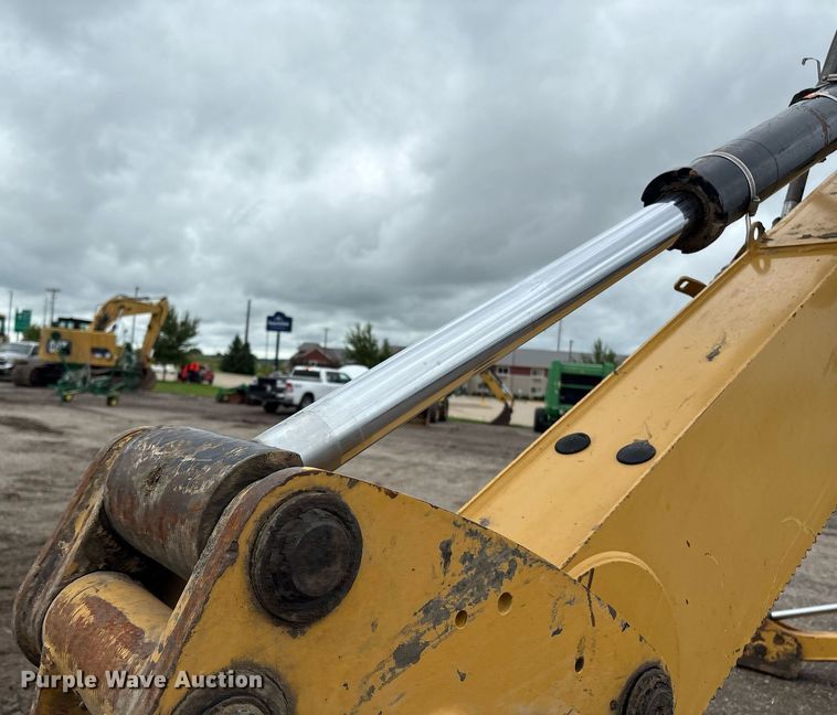 image for item EM2214 2010 Caterpillar  420E backhoe