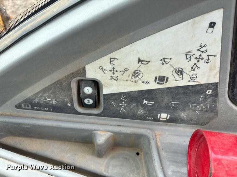 image for item EM2214 2010 Caterpillar  420E backhoe